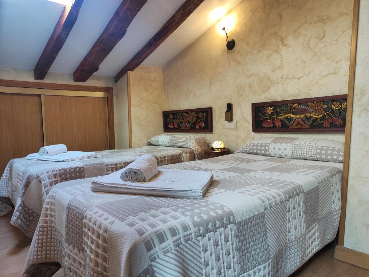 Casa Vieja Tabanera A 8 Min De Segoia Vendégház Tabanera del Monte Kültér fotó